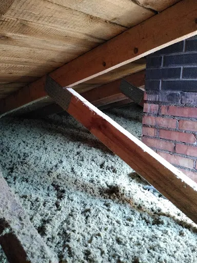 Wdmuchiwanie Izolacji - naprawy izolacji termicznych